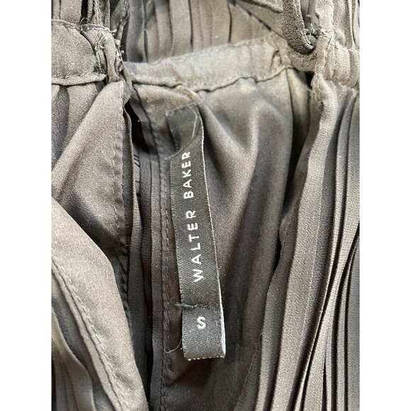 Walter Baker Fritz Blouse Size Small Ruffle Off The Shoulder Black Whimsigoth - Picture 5 of 9